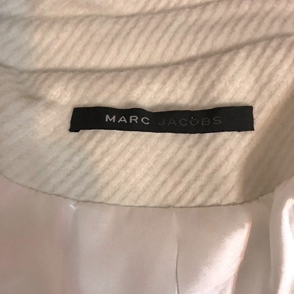 Marc Jacobs Medium Cream Colored Wool Coat - Picture 8 of 8